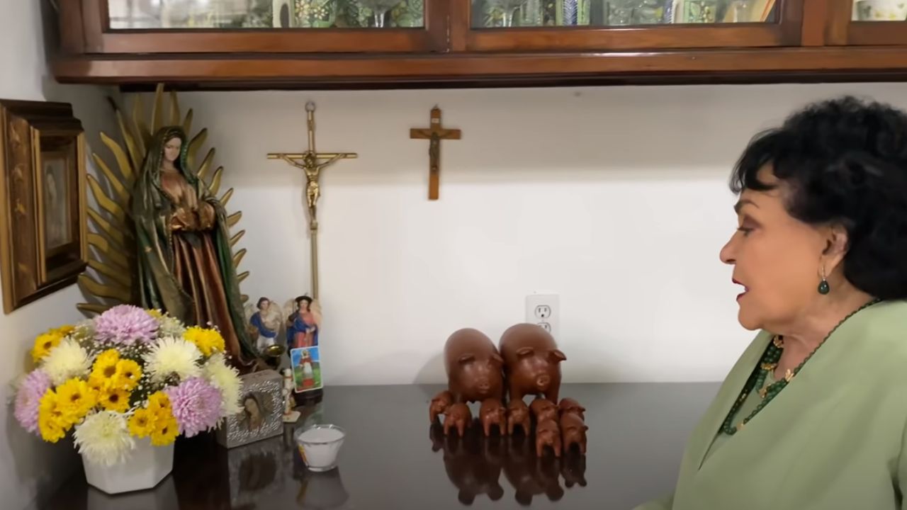 Asi-es-por-dentro-la-casa-de-Carmen-Salinas