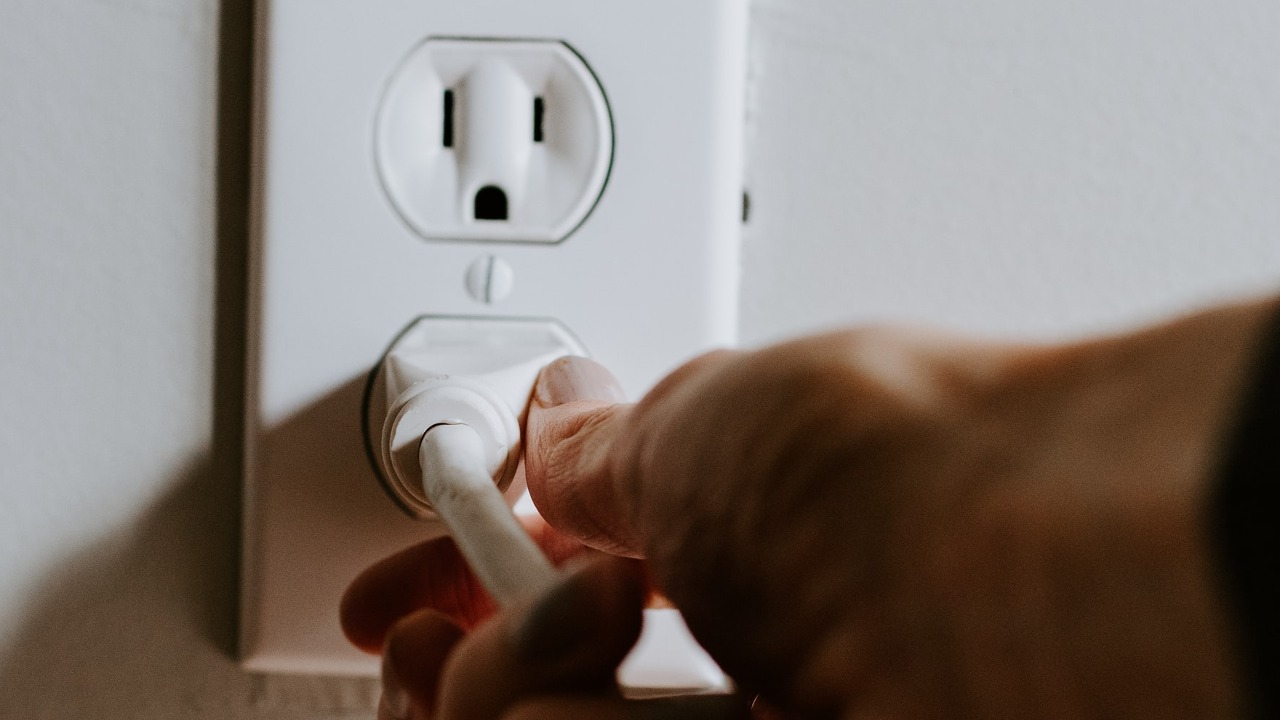 como podemos ahorrar energía eléctrica en la casa