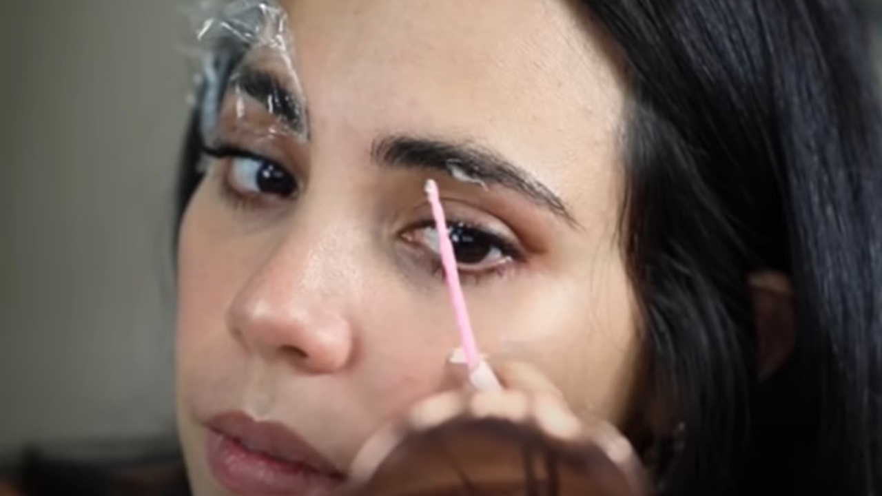 Como hacer laminado de cejas en casa casero