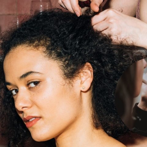 como quitar olor a cigarro de cabello