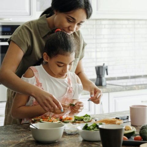 Cuidar-la-alimentacion-de-tu-familia-con-poco-dinero