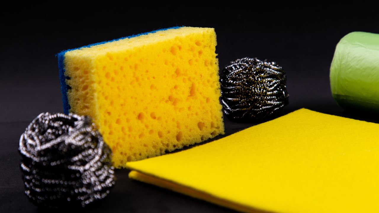 Esponja-fibra-lo-mejor-para-lavar-los-sartenes