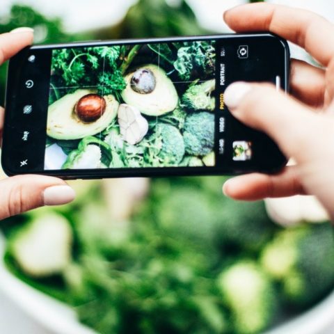 están dejando de servir aguacate