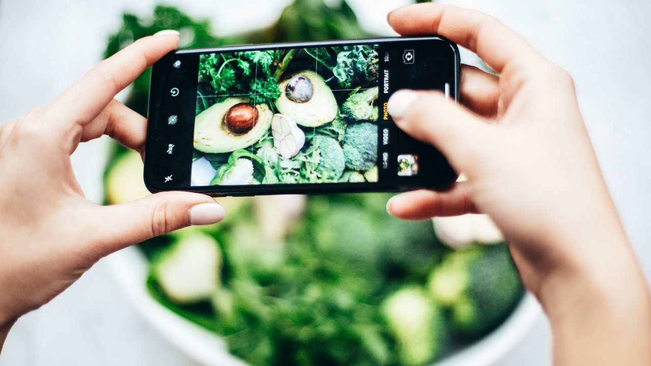 están dejando de servir aguacate