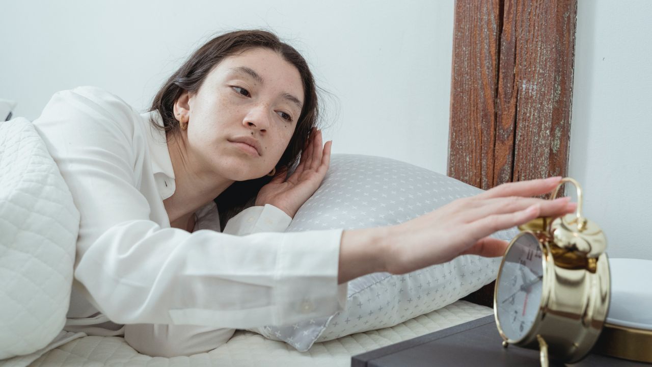 Por-que-despiertas-con-la-cara-hinchada