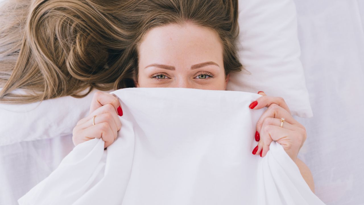 Por-que-despiertas-con-la-cara-hinchada