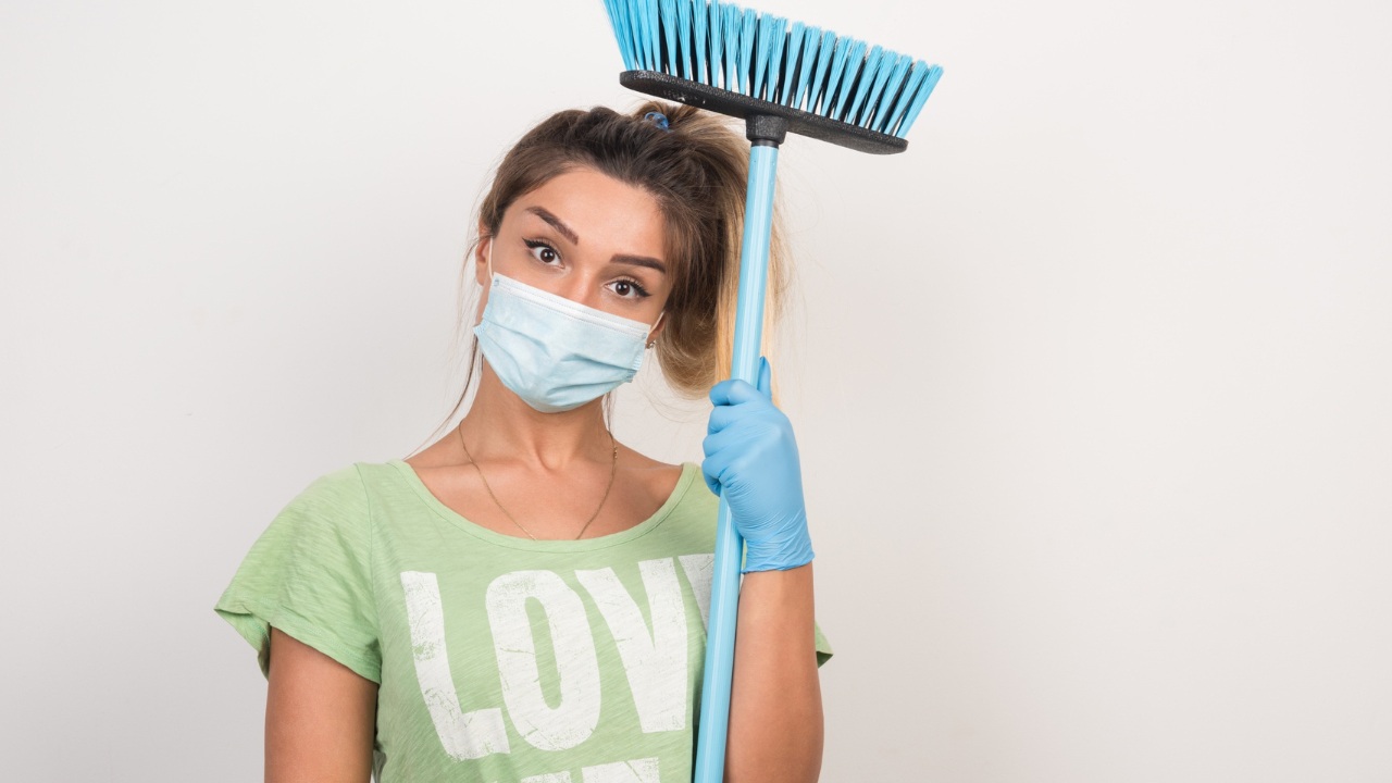 Por qué es malo barrer de noche