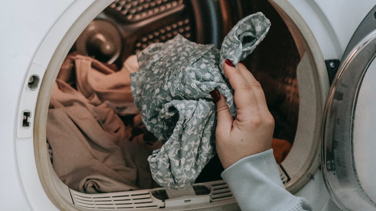 hay que lavar ropa antes de estrenarla