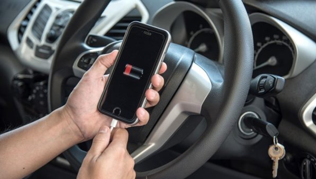 cargador de celular para auto