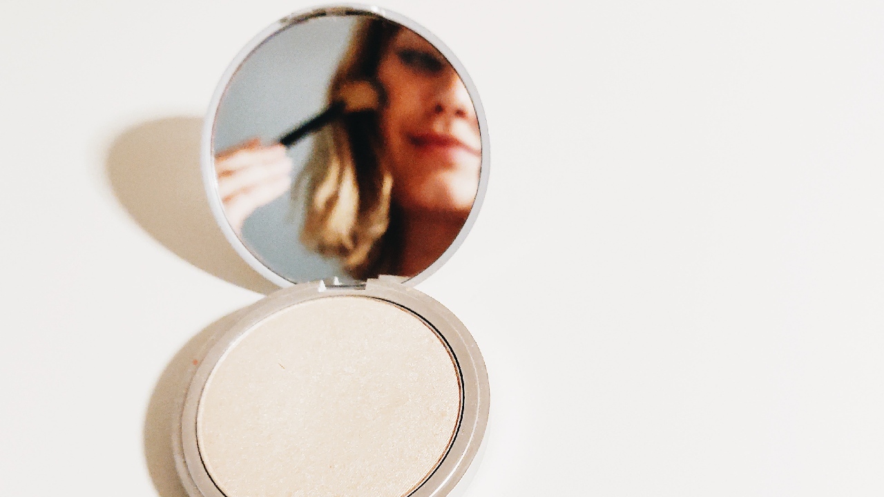 cuanto tiempo dura base de maquillaje