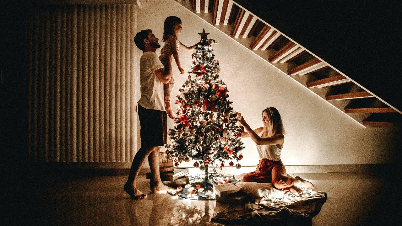 navidad con su familia o con la mia