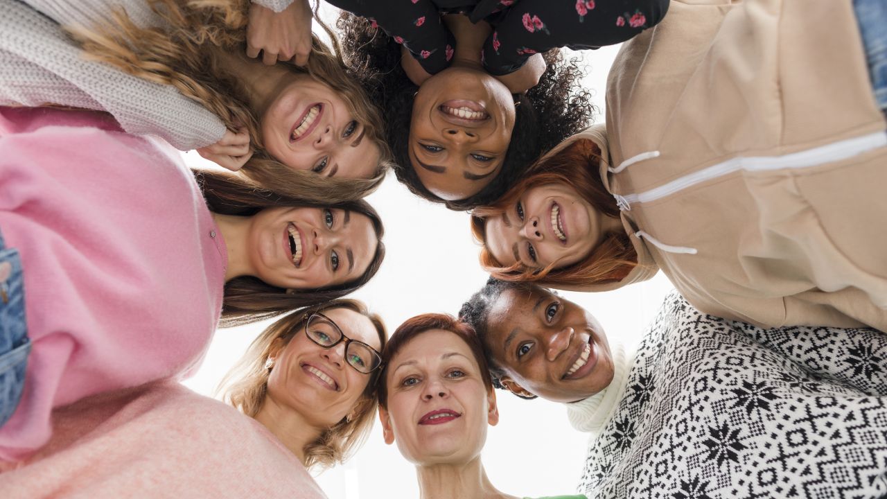 Esto es lo que les pasa a las mujeres después de los 40