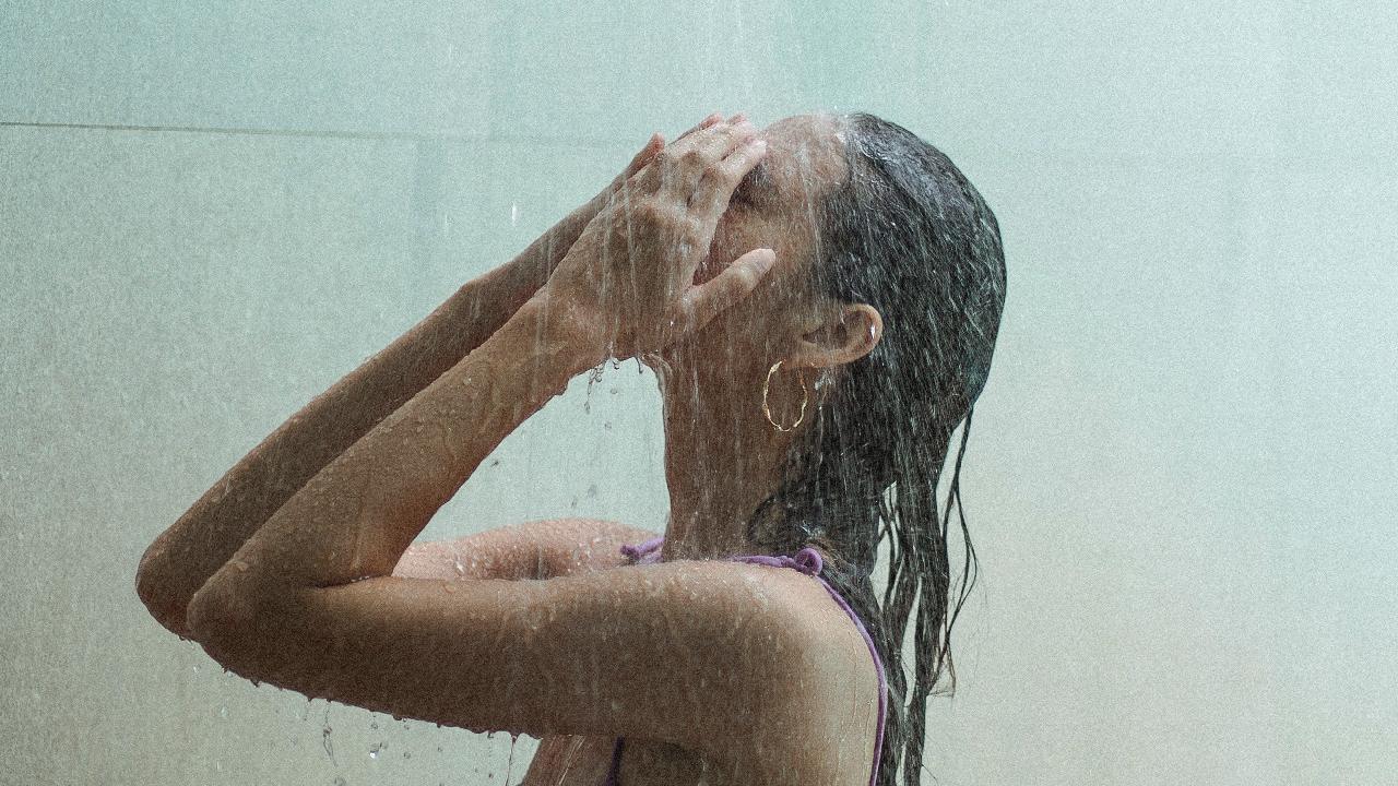 por que se me cae cabello al banarme