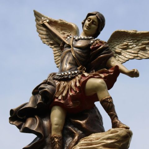 año nuevo con ritual con arcángeles