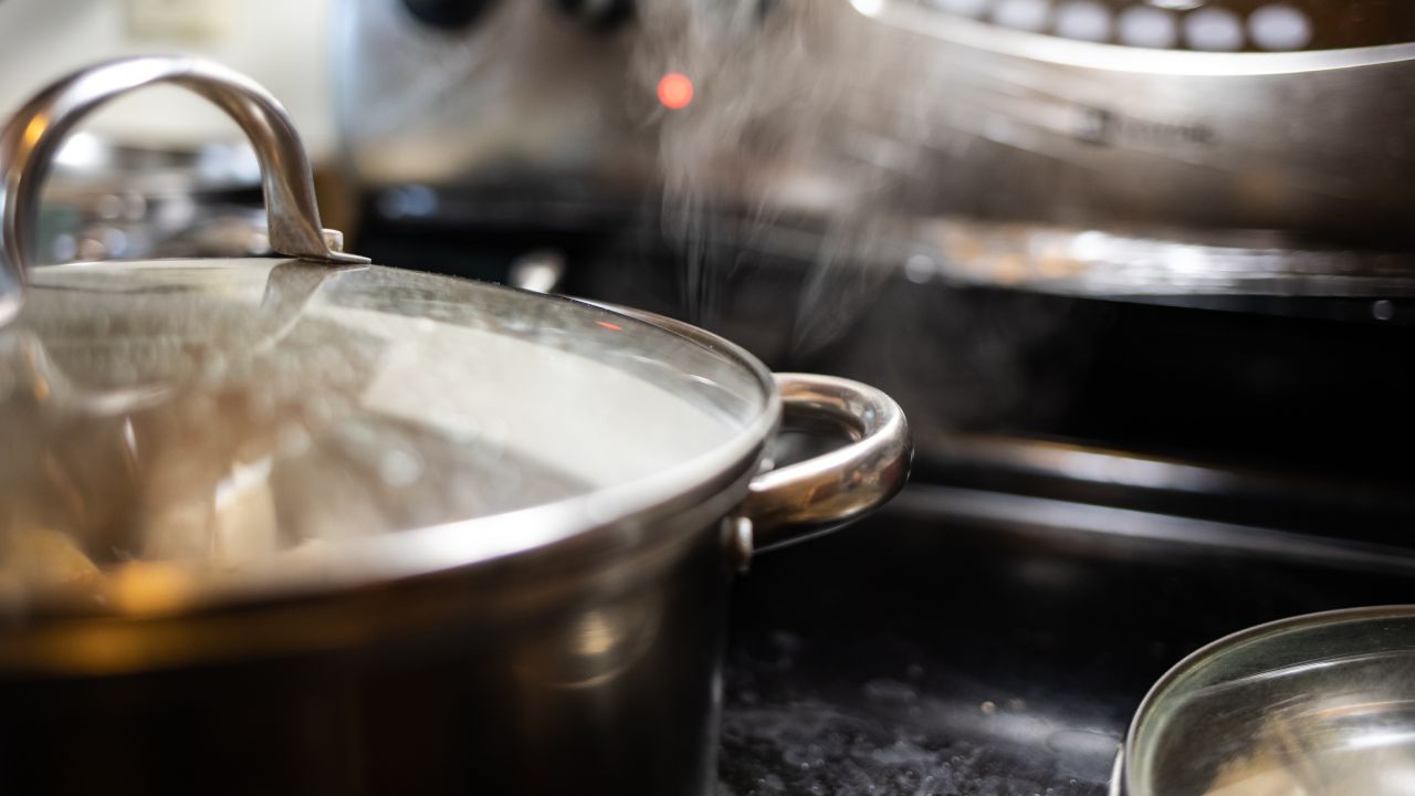 Trapear agua cociste papas