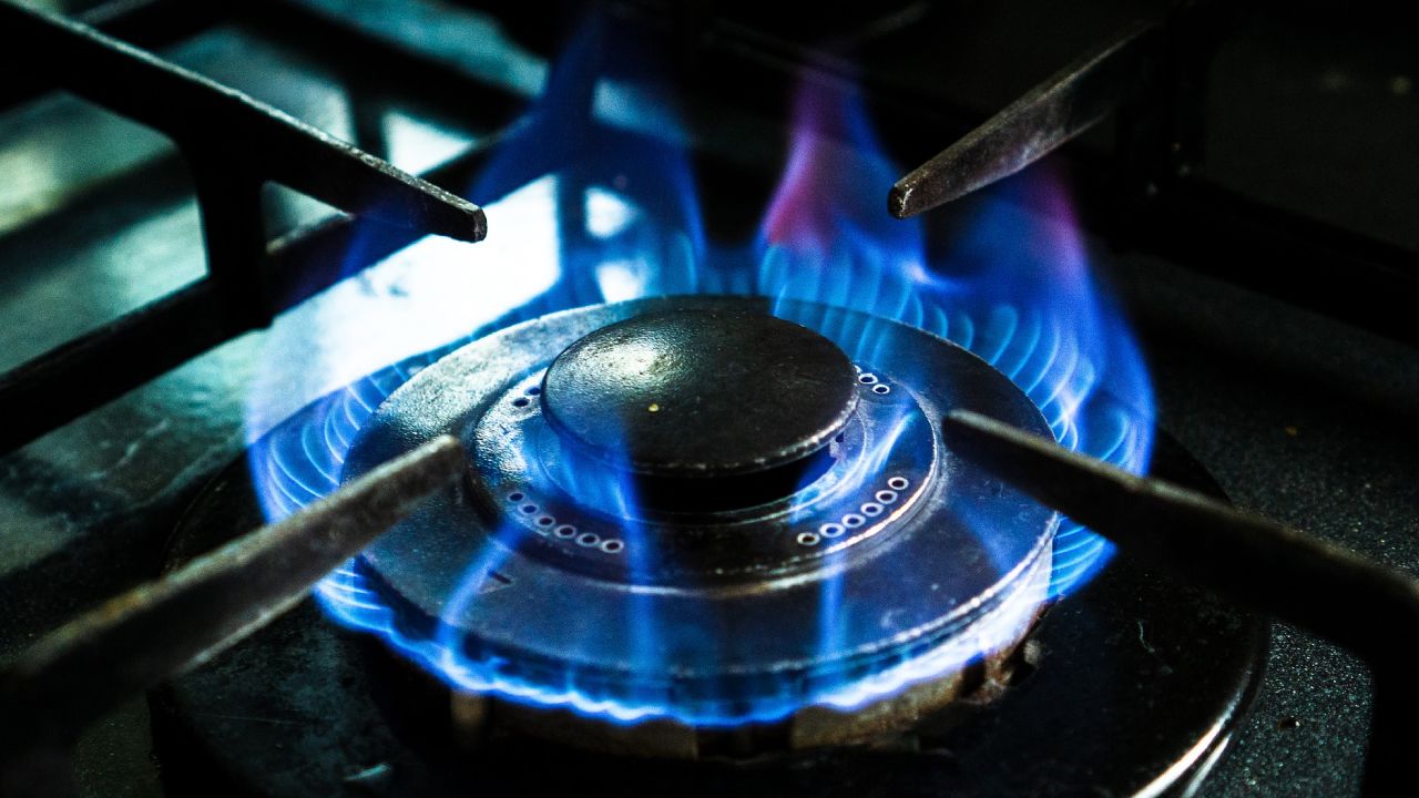 Trucos para destapar los quemadores de la estufa