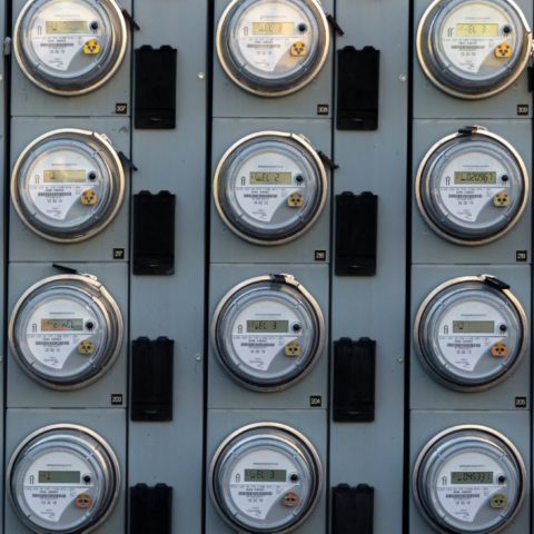 Vampiros energéticos que inflan tu recibo de luz
