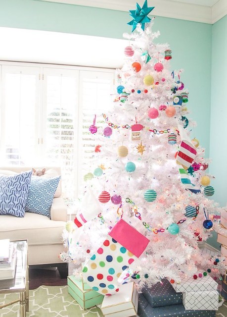 árbol de color blanco vintage