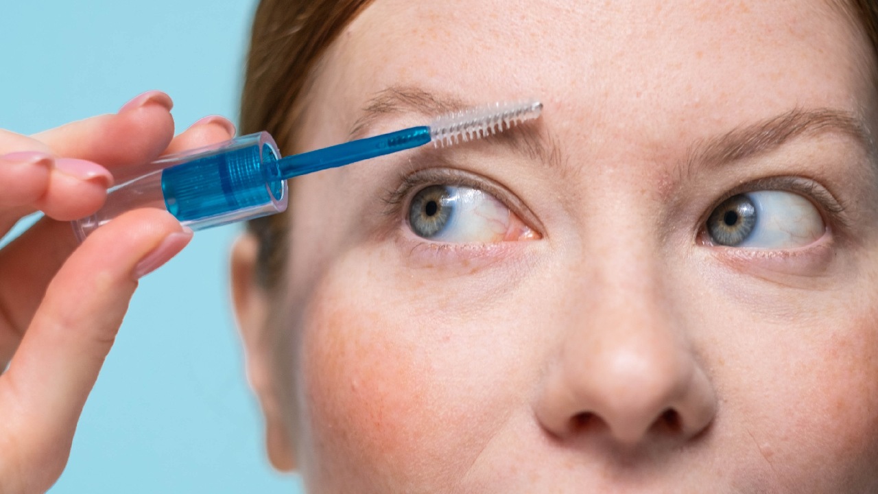 como tener cejas geolift