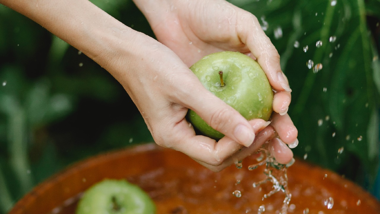 beneficios de comer manzana