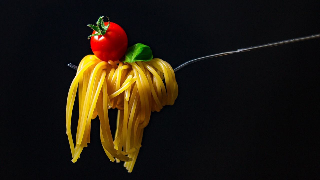 cosas al cocinar pasta ofensivas para los italianos