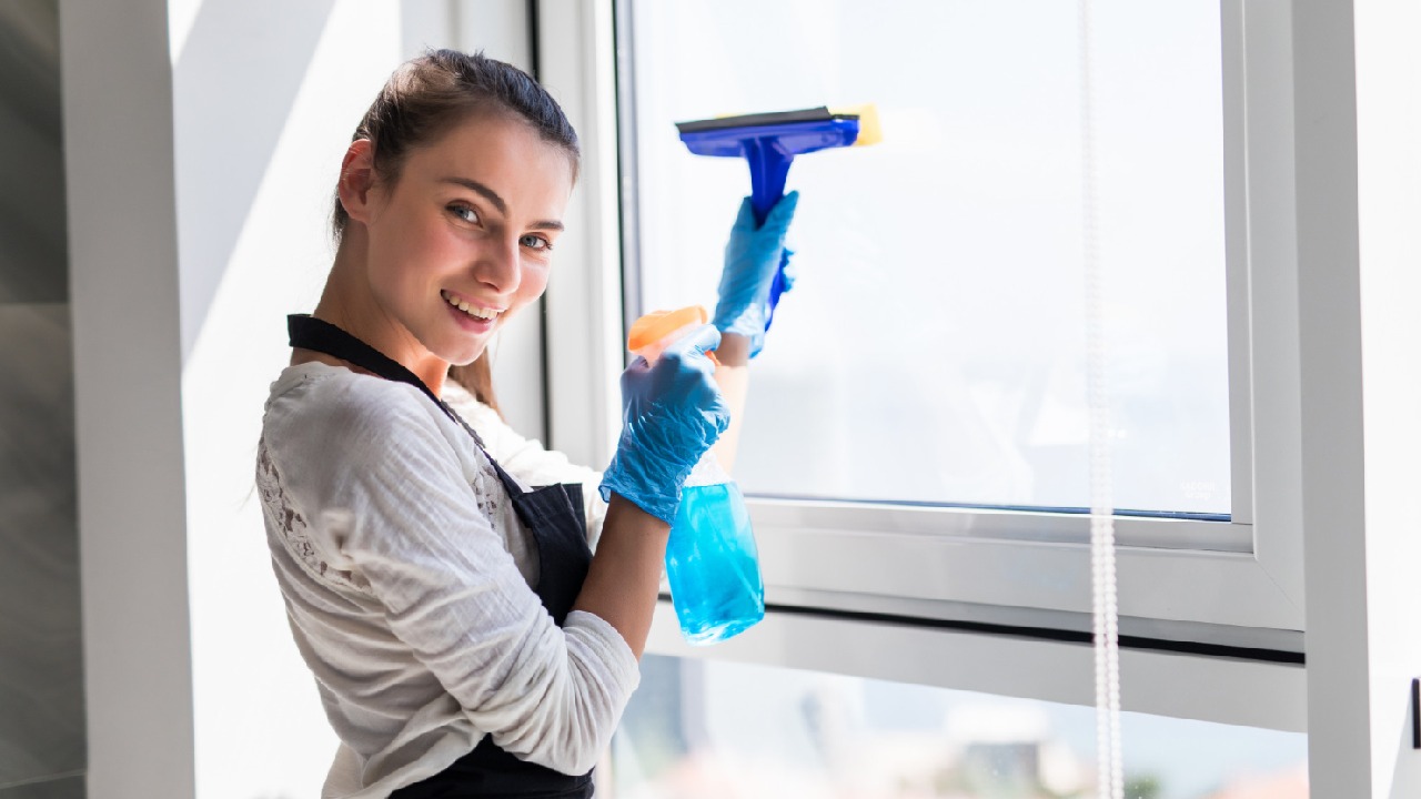 como se limpia el aluminio de las ventanas