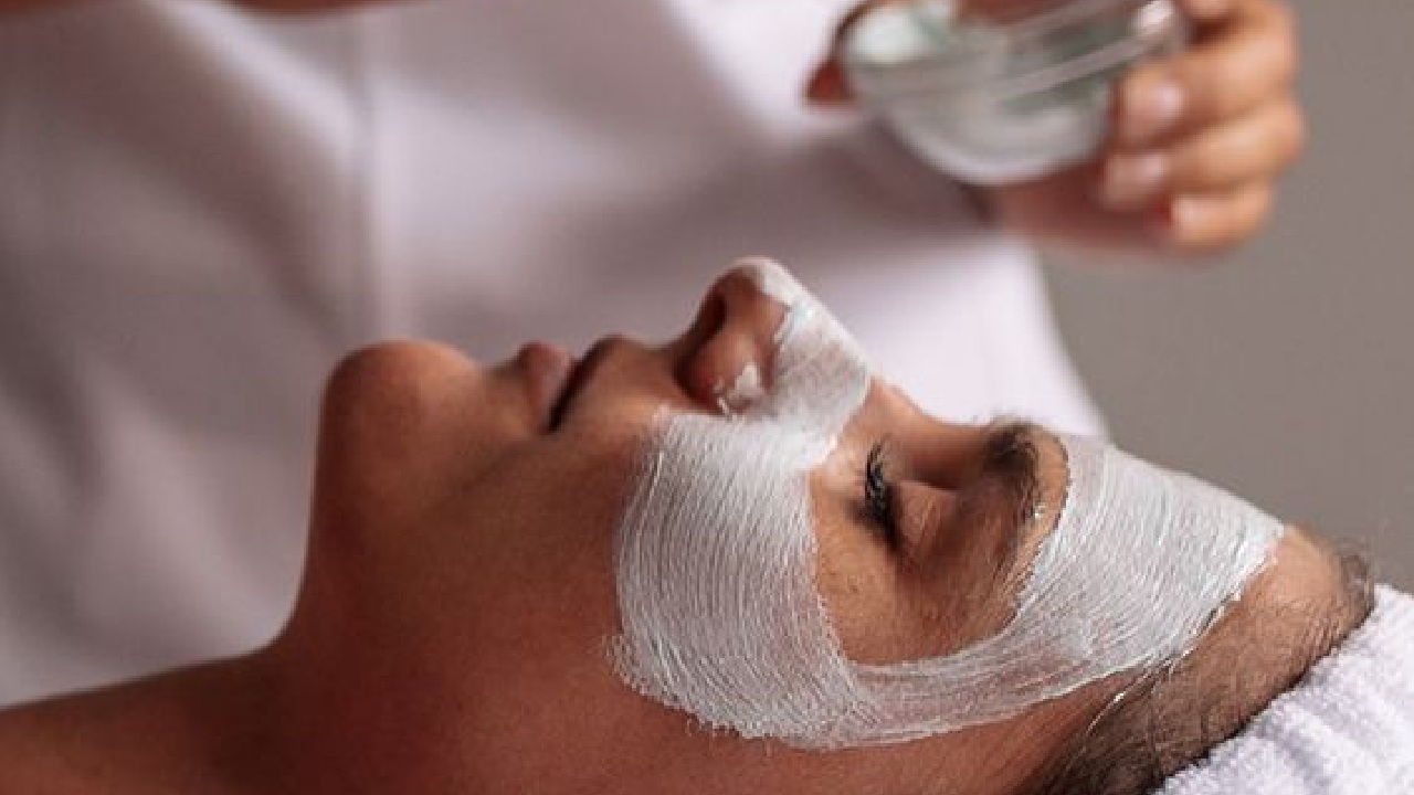 como hacer dermaplaning en casa