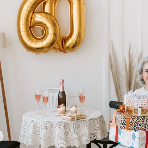 Hábitos que da{an tu salud después de los 60