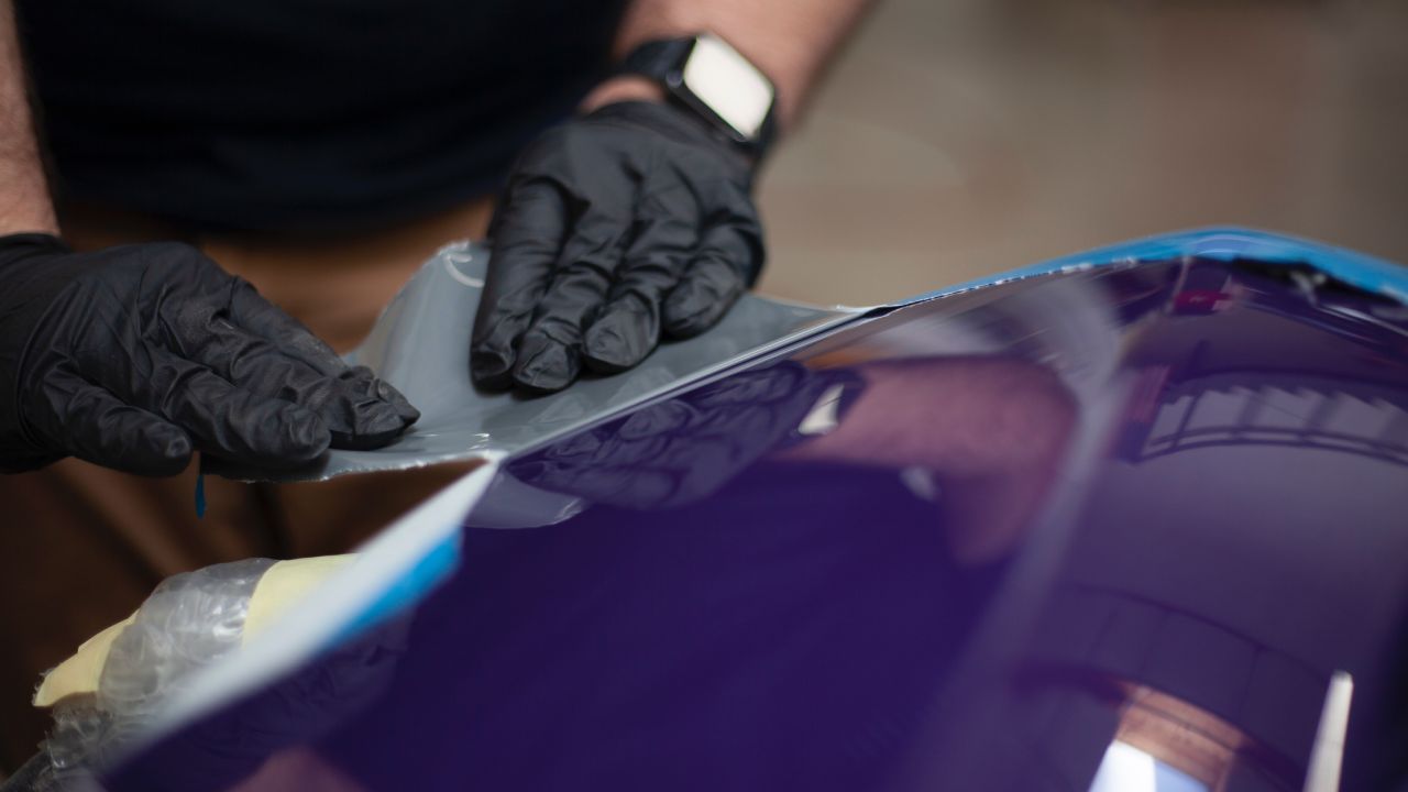 pintar rayones del carro en casa