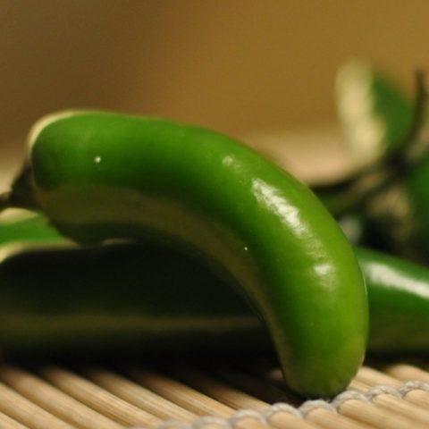 chile serrano está caro