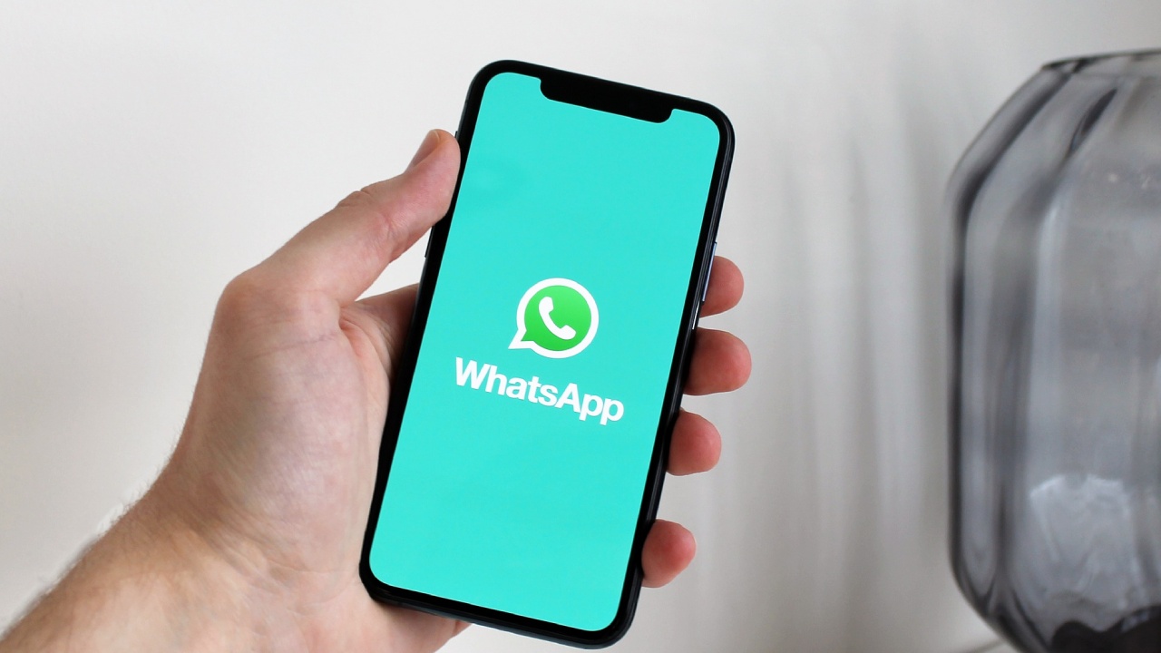 Truco para saber con quién se escribe en WhatsApp