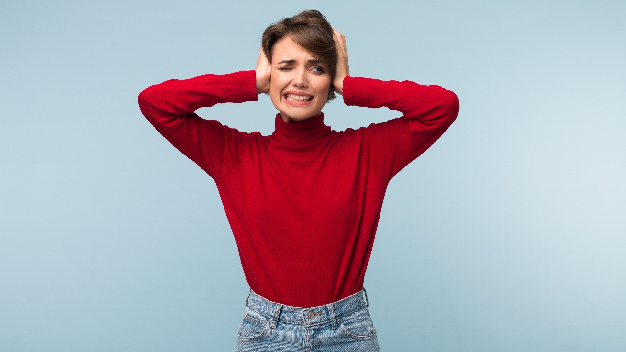 significado espiritual de zumbido en oidos