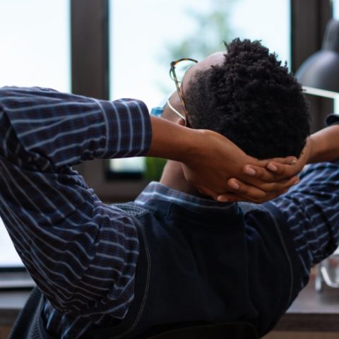 personas más aburridas del mundo según estudio