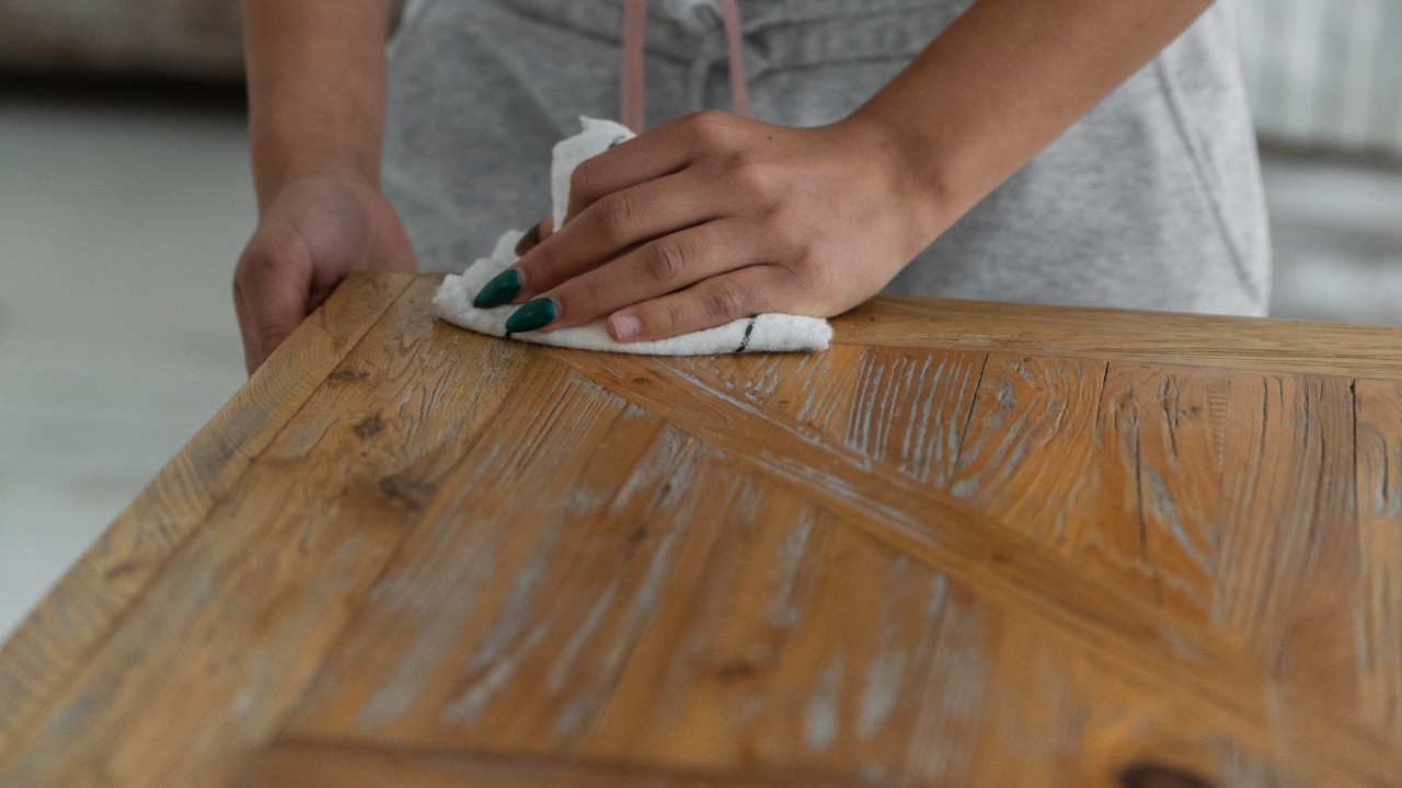 limpiar con vinagre para ahuyentar cucarachas