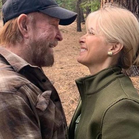 Chuck Norris lo dejó todo para cuidar a su esposa enferma