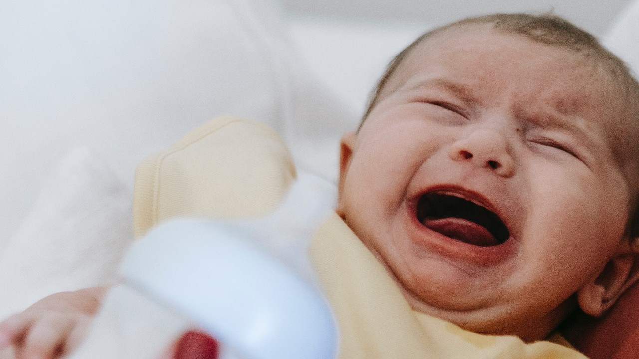 limpia con huevo nino