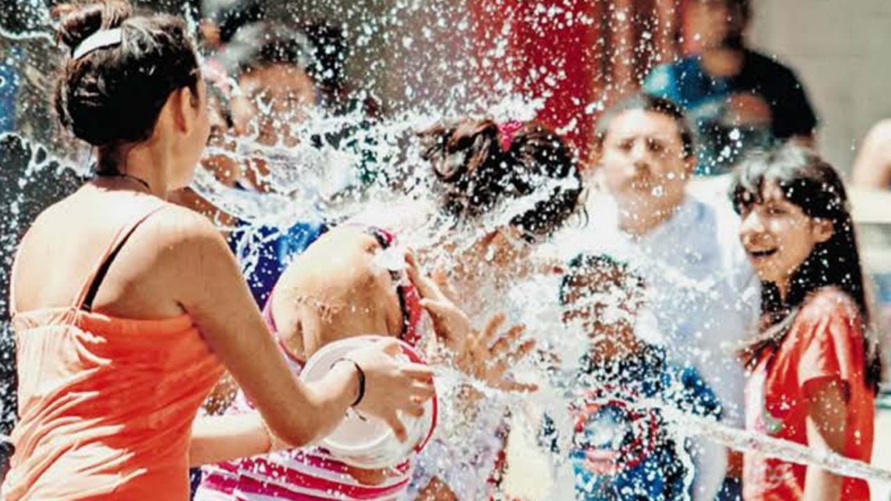 multa por desperdiciar agua en Sabado de Gloria 1
