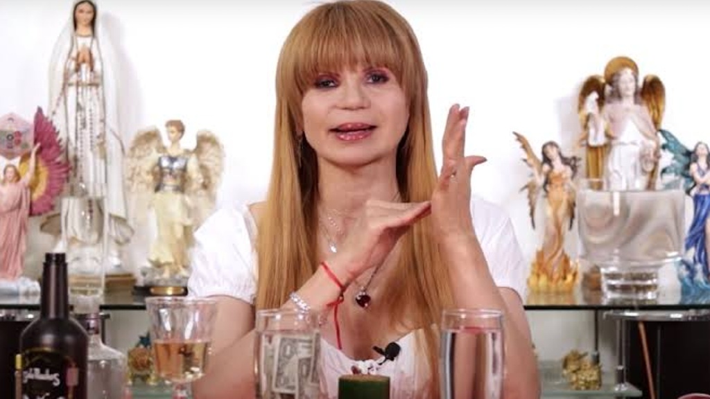 Horoscopos de mhoni vidente para el 19 de abril