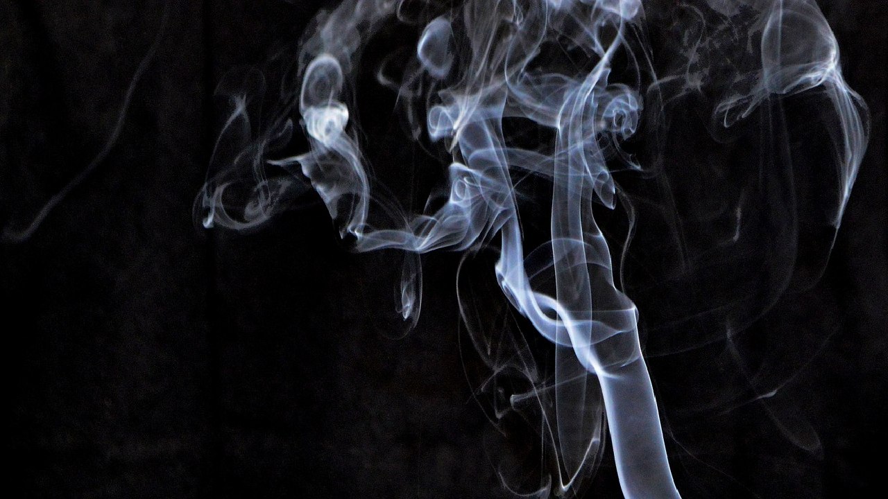 como hacer limpia con tabaco