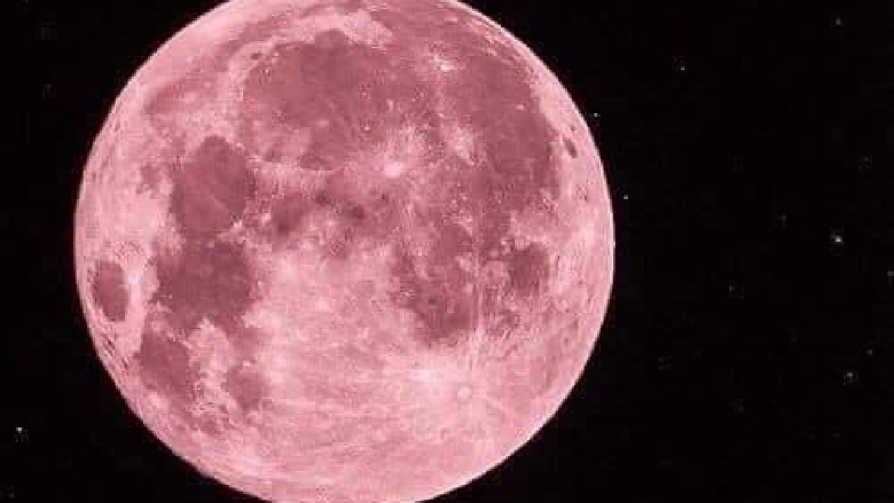 que significa luna rosa 2022