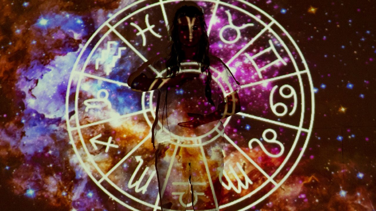 horoscopos mhoni vidente 10 de abril 2022 aries