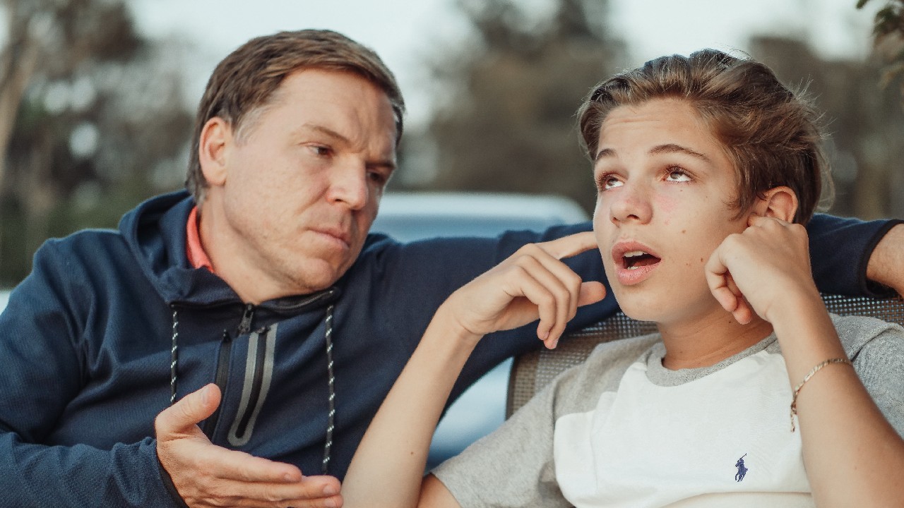 como hablar con hijo adolescente