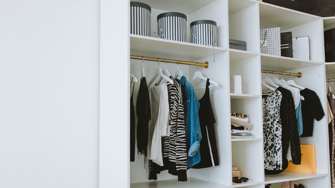 tips para ordenar closet y atraer abundancia