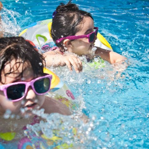 dias festivos mayo 2022