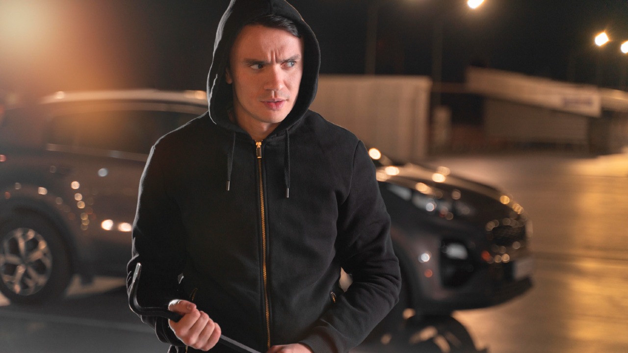 como evitar que te roben la computadora del auto