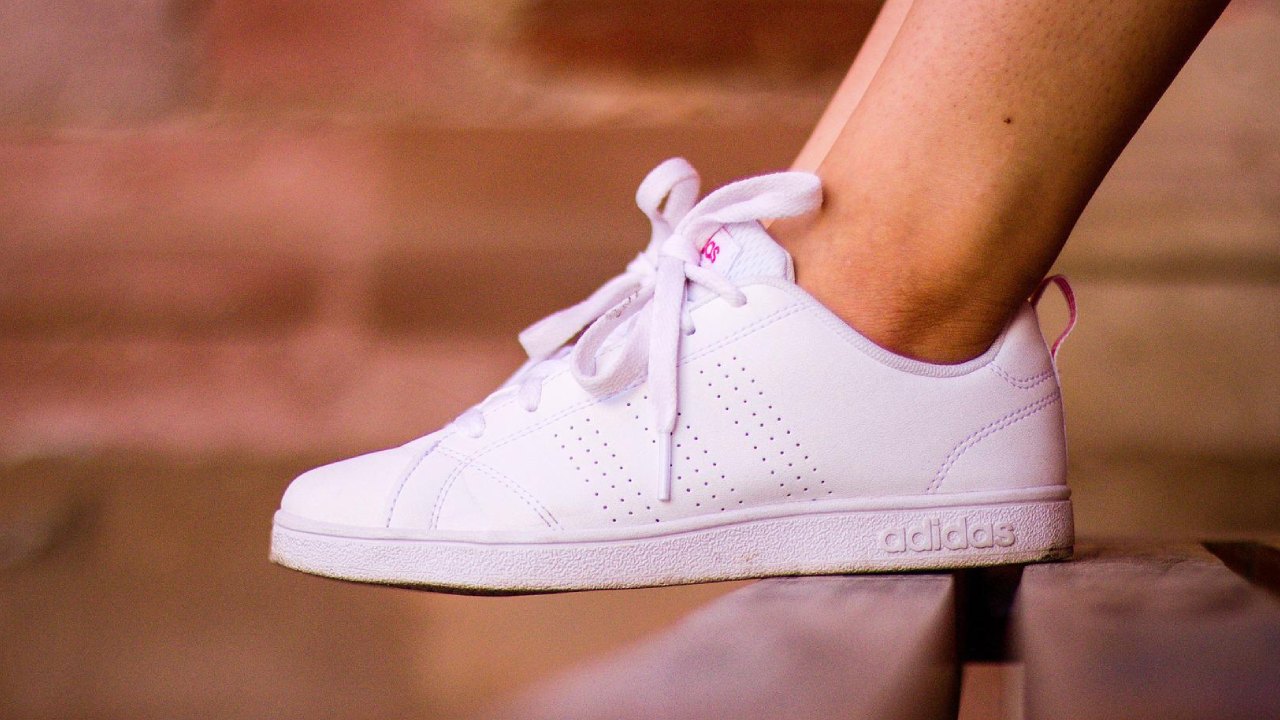 vinagre para limpiar tenis