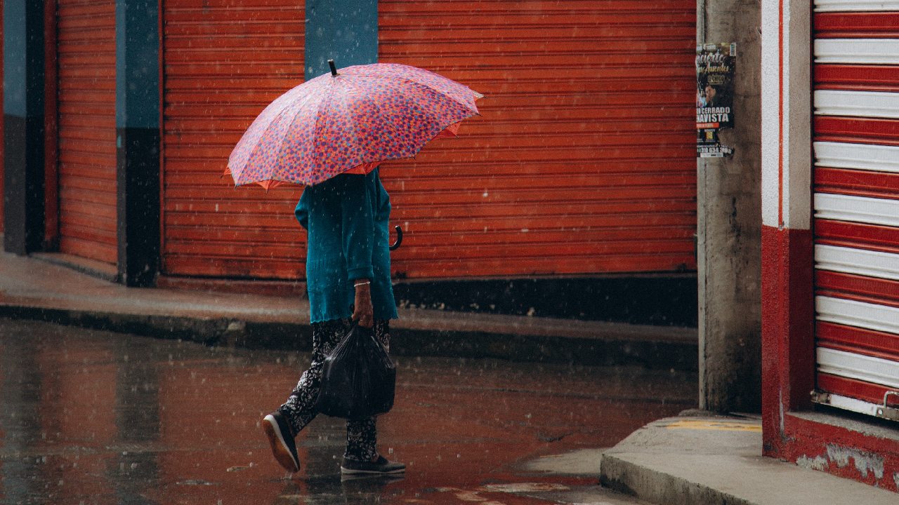 es bueno banarse despues de mojarse