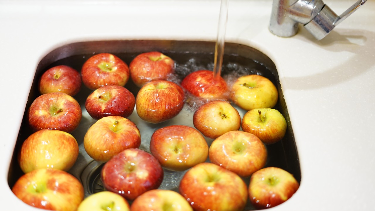 cómo desinfectar tus frutas y verduras con bicarbonato