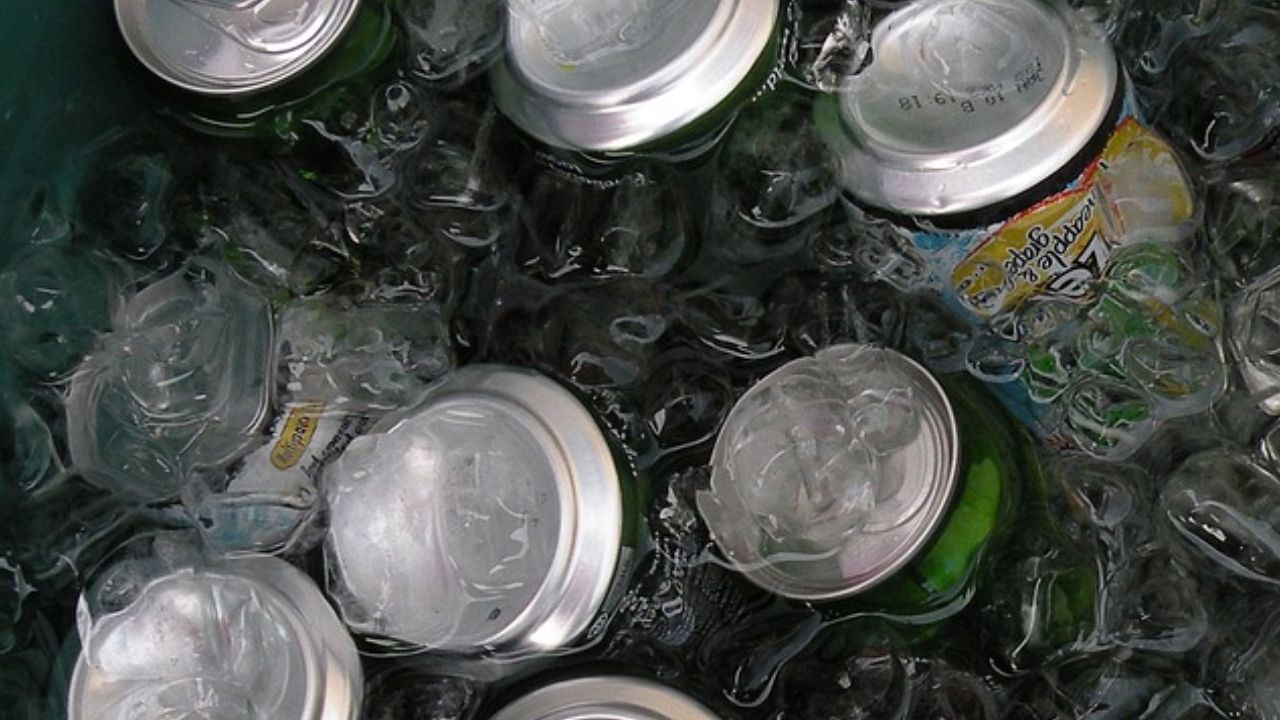 cómo enfriar tu bebida sin congelador