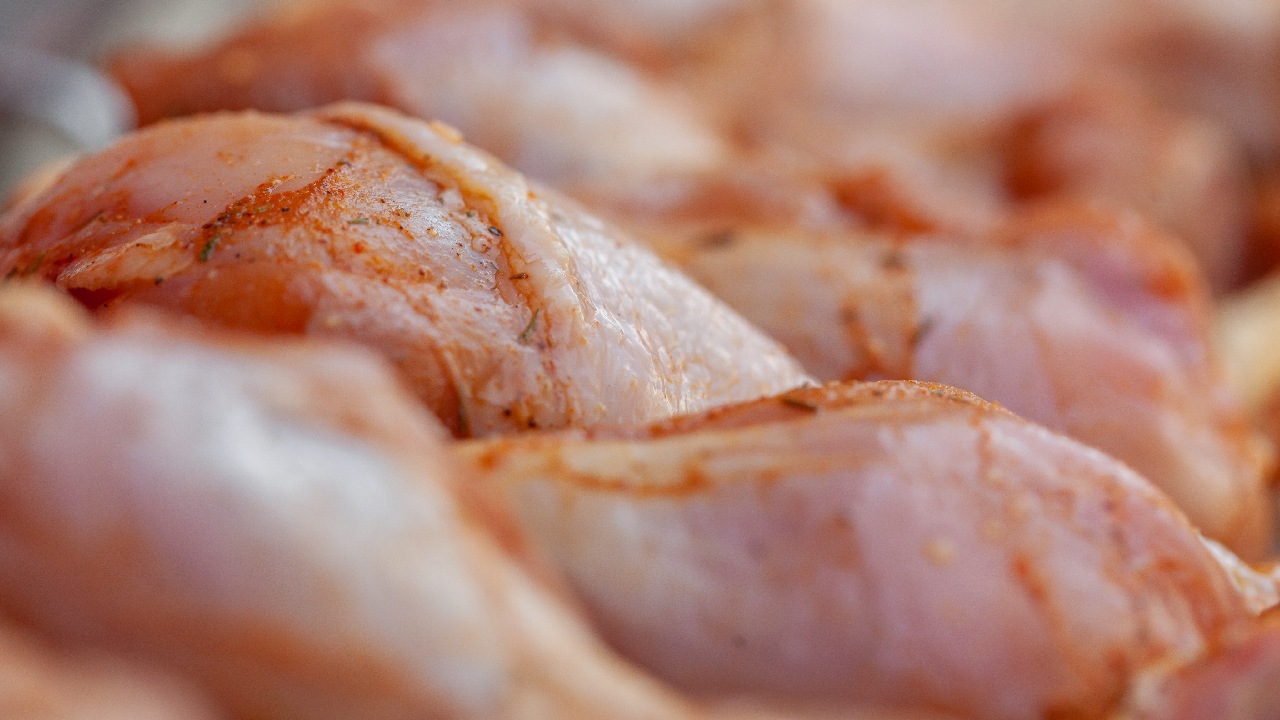 como limpiar pollo para evitar enfermedades